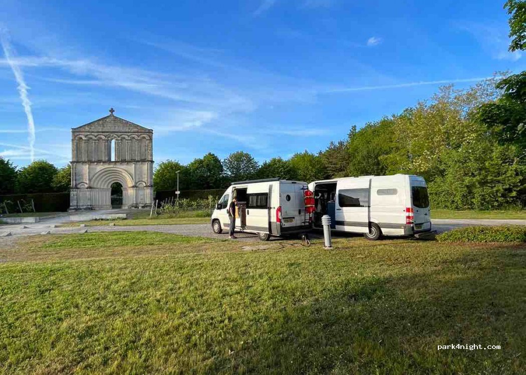 (17330) Lozay - Route des Estuaires — foto 4
