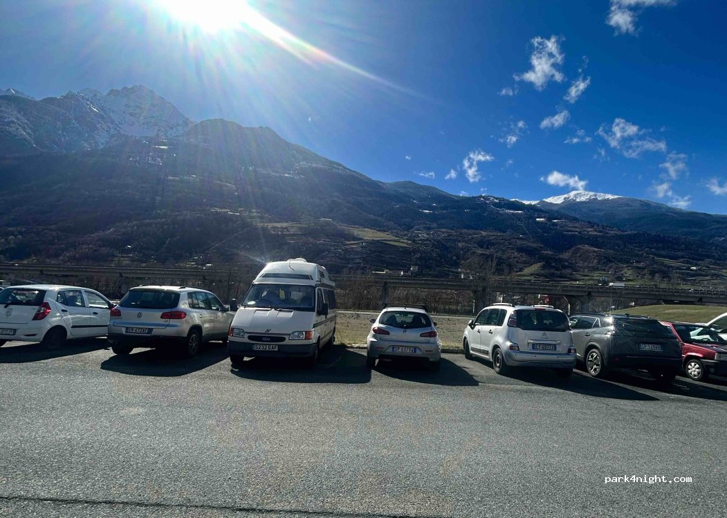 (11100) Aosta - Via Lavoratori - Vittime del Col du Mont — foto 3