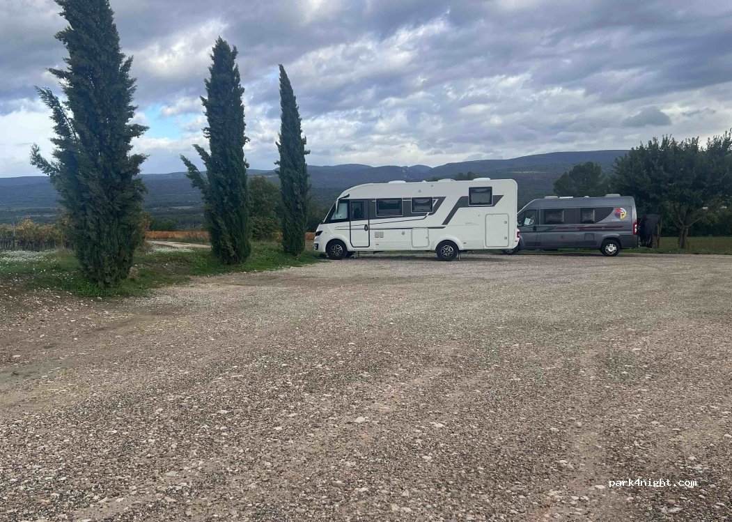 (84220) Roussillon - D227 — foto 4