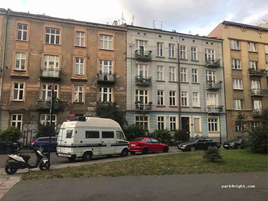 (31-071) Kraków - 8 Świętego Stanisława — foto 3