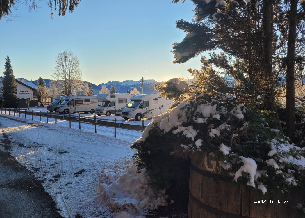 Wohnmobilstellplatz am Camping Seewang — foto 4