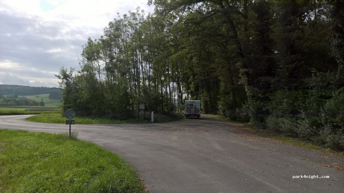 (8180) Bülach - Wydhof — foto