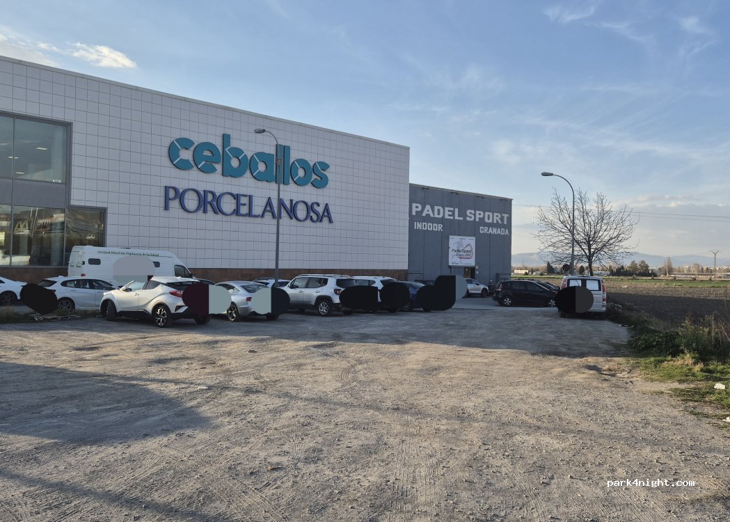 (18100) Granada - 1 Plaza Alban — foto