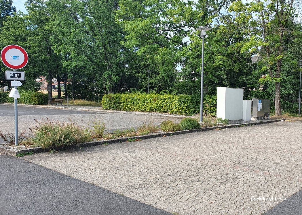 (95688) Friedenfels - 2 Gemmingen-Straße — foto