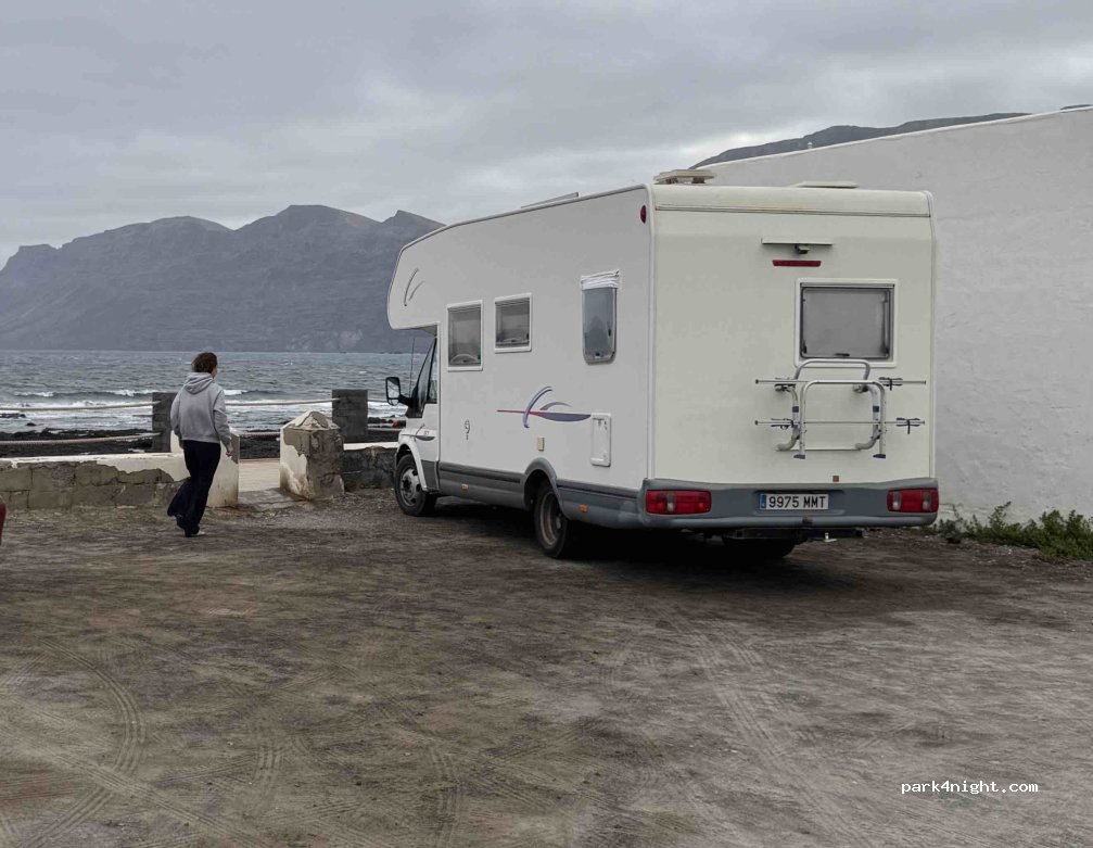 (35558) Caleta de Famara - 113 Avenida las Bajas — foto 4