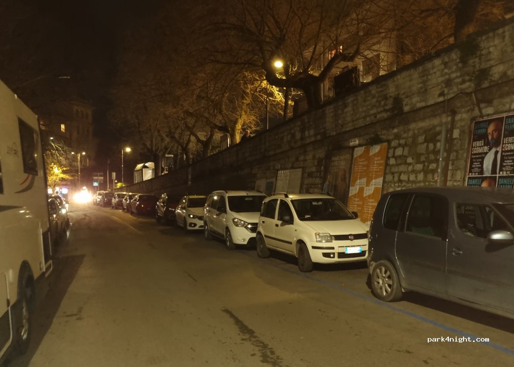 (06121) Perugia - 15 Piazzale Bellucci — foto