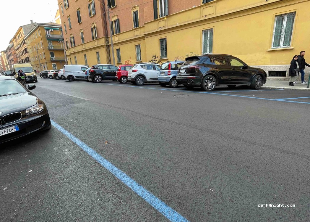 (40128) Bologna - 10 Via Jacopo della Quercia — foto