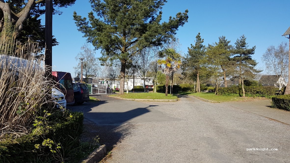 (22300) Ploumilliau - 3 Rue Anatole le Bras — foto