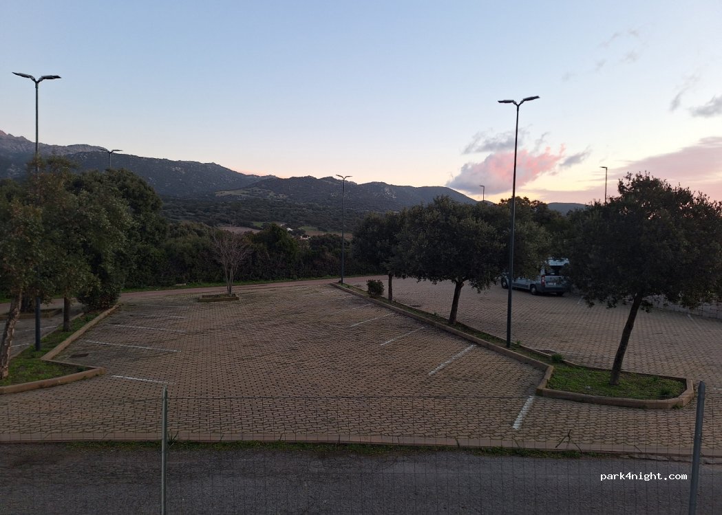 (07022) Berchidda - Unnamed Road — foto