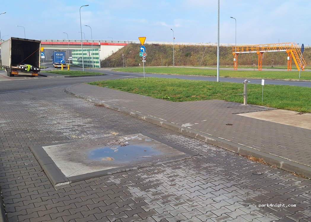 (42-289) Woźniki - 67 Tarnogórska — foto 3