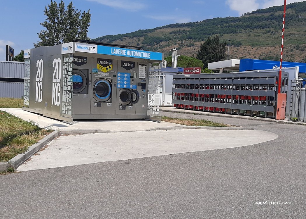 (09000) Foix - Rte d'Espagne — foto