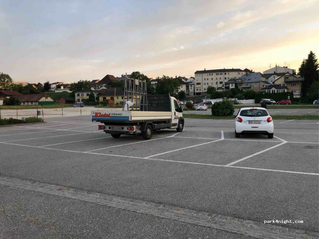 (5230) Mattighofen - 3 Wasseracker — foto 3