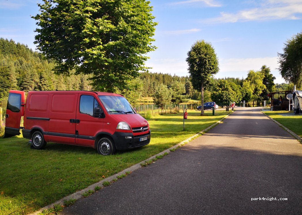 Camping municipal Les Leyches — foto 2