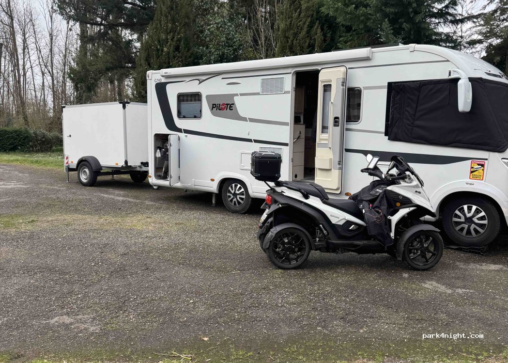 Aire du camping des Portes d'Ariège — foto 3
