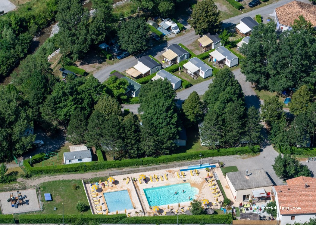 Camping des Eaux Chaudes*** — foto 2