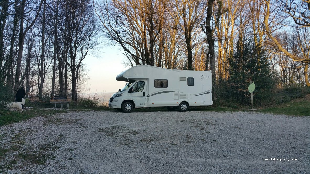(39110) Saint-Thiébaud - Unnamed Road — foto