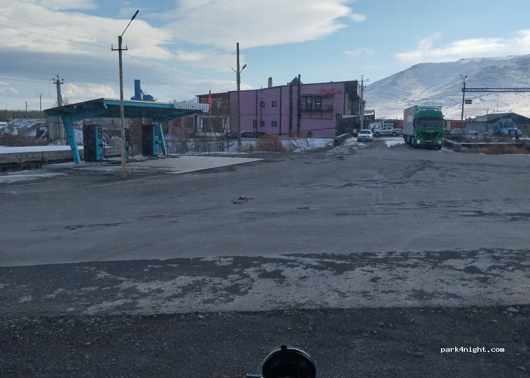 () Tsovagyugh - M4 — foto