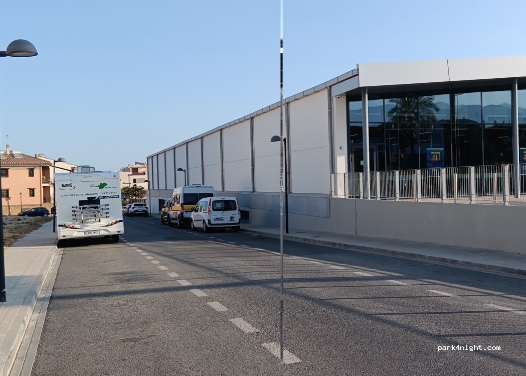 (18100) Armilla - Marie Curie Street — foto 3