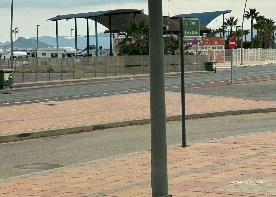 (30710) Los Alcázares - 2 Avenida José Sazatornil — foto