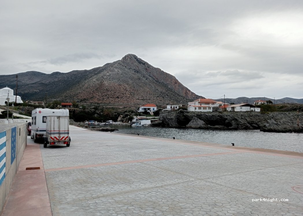 (230 53) Profitis Ilias - Unnamed Road — foto 2