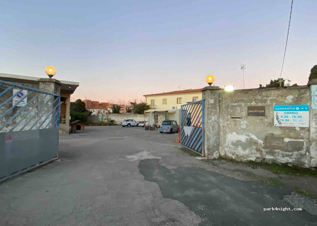 (57128) Livorno - 15 Via delle Corti — foto
