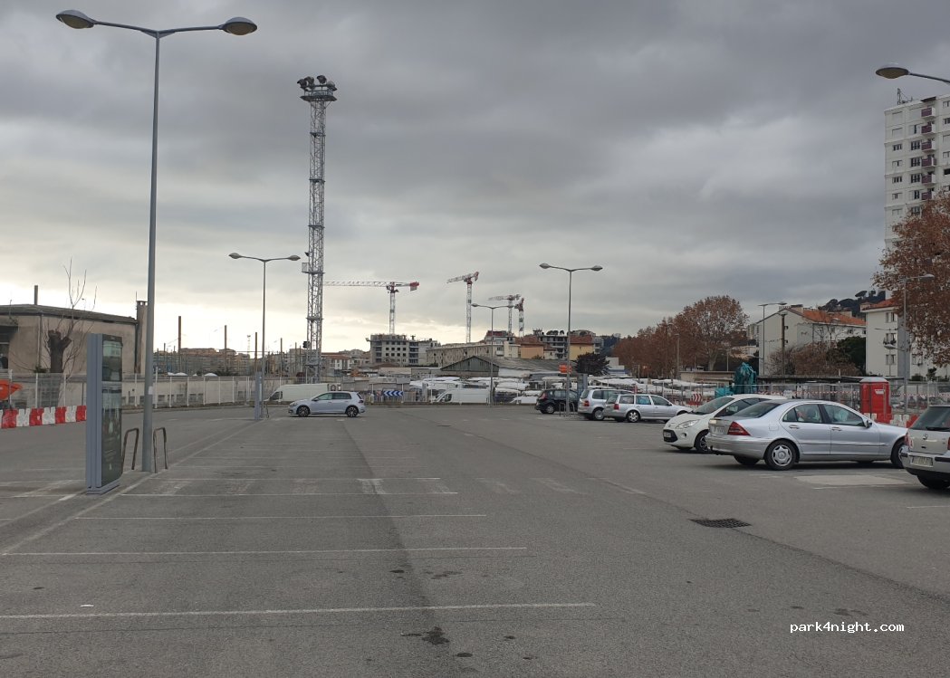 (06300) Nice - 158 Route de Turin — foto 2
