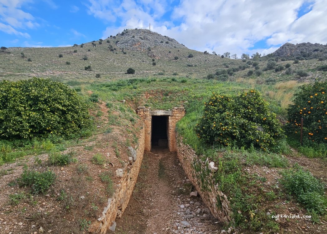 (211 00) Kapodistrias - Unnamed Road — foto 2