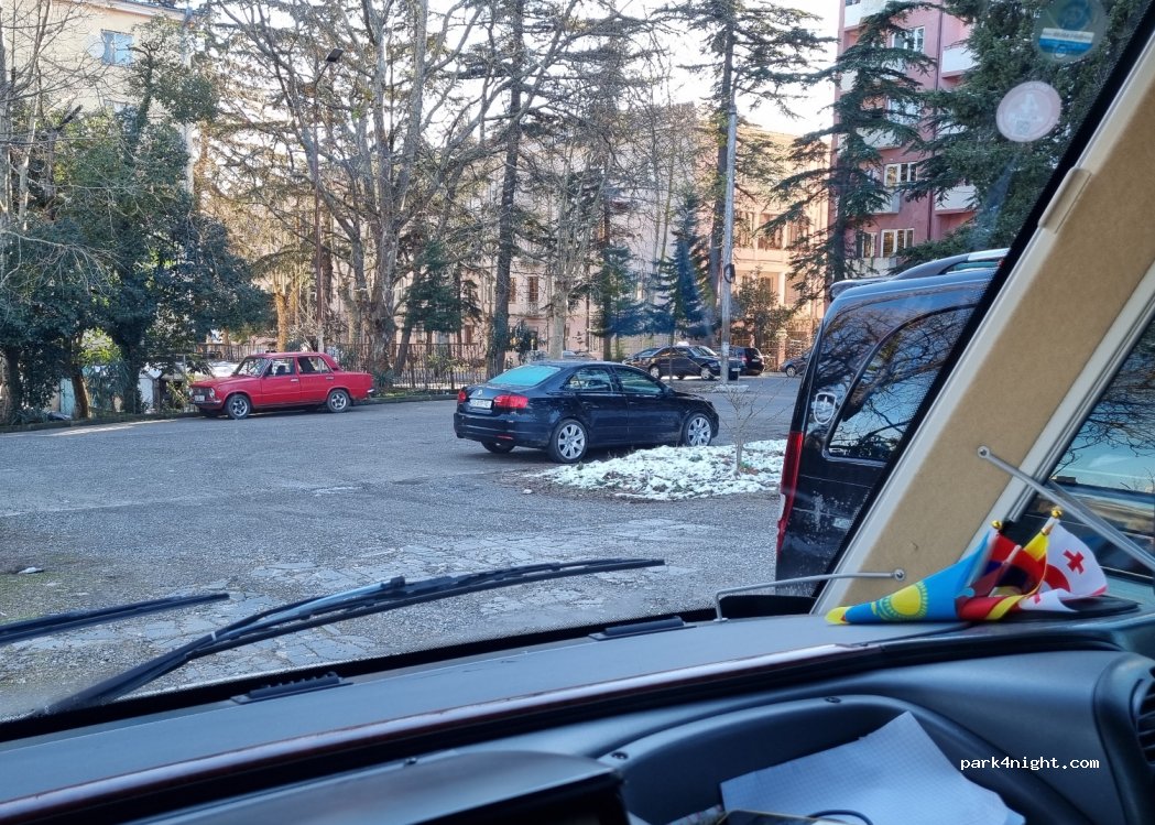 (4602) Kutaisi - David Agmashenebeli Ave — foto 3