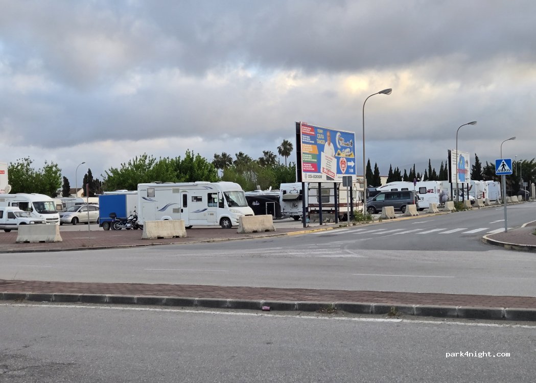 (11379) Palmones - Av. las Gavias — foto 5