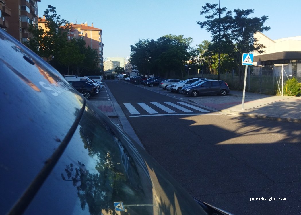 (50003) Zaragoza - 1 Calle de Ámsterdam — foto 4