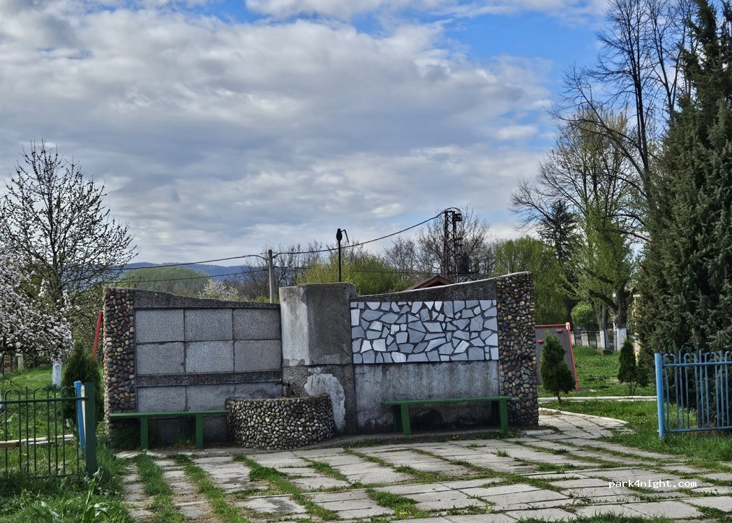 (2413) Dolni Rakovets - 92 Ulica Chesan — foto