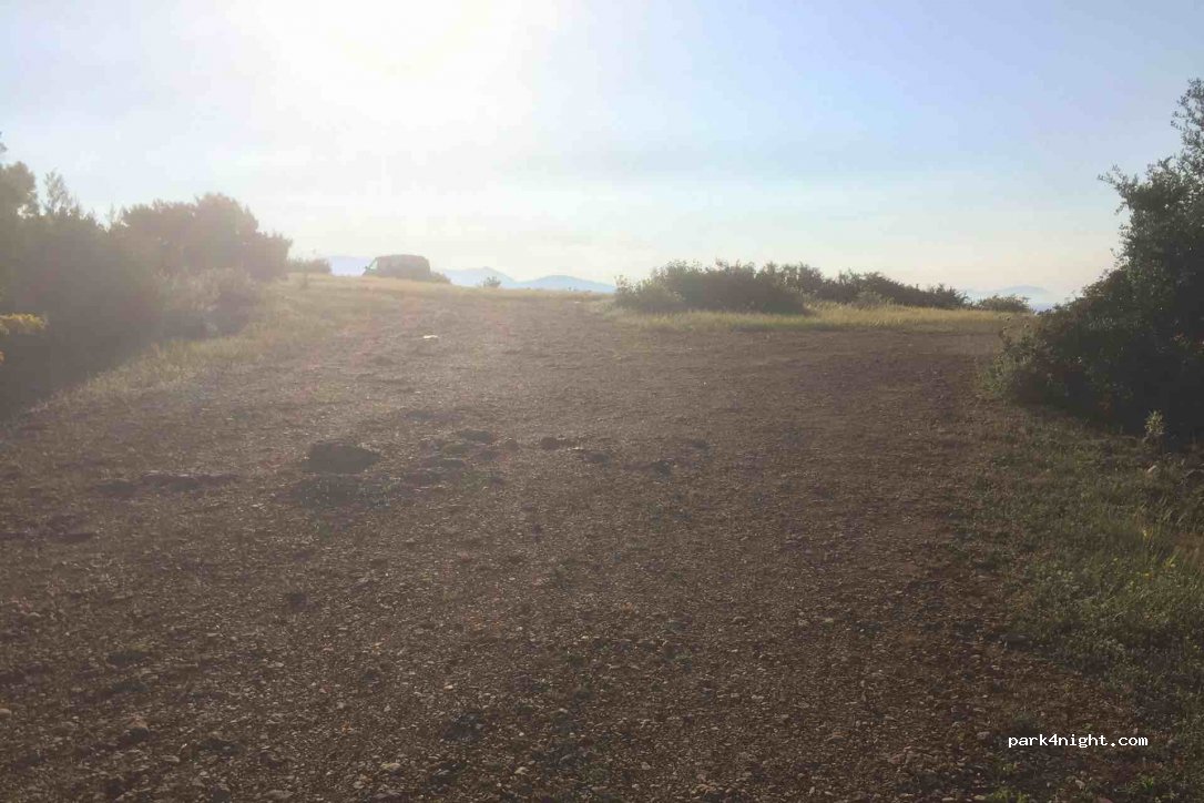 (330 52) Galaxidi - Unnamed Road — foto 2