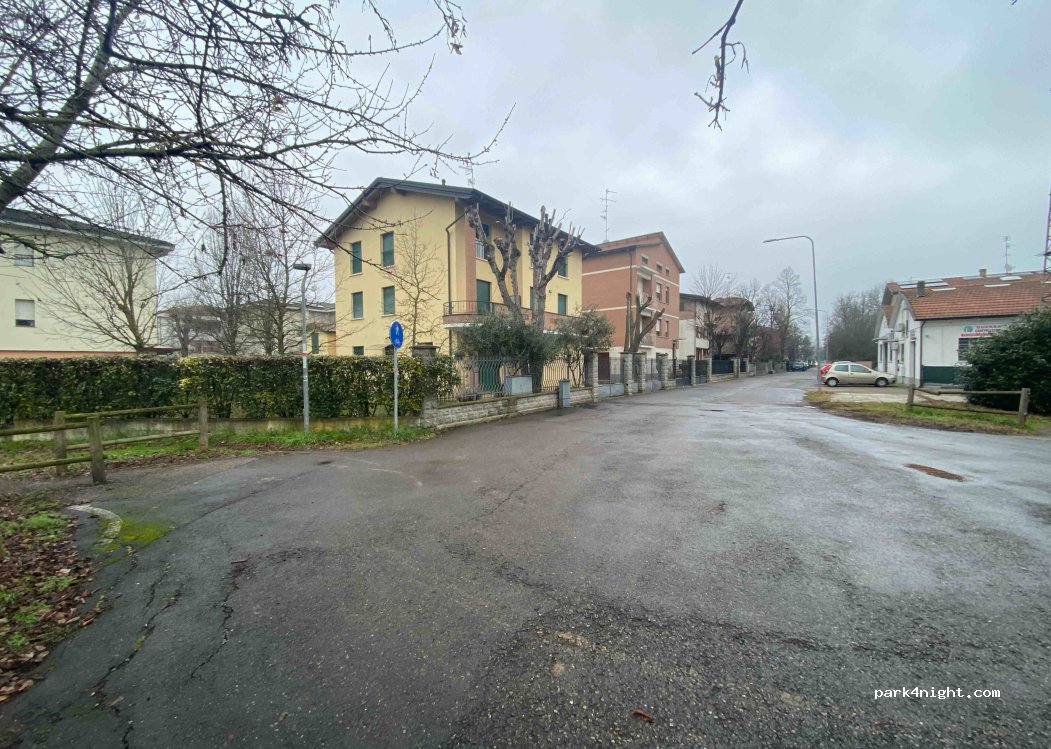 (42122) Reggio Emilia - 17 Via Giovanni Crocioni — foto