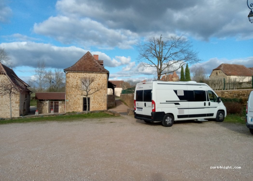 (46100) Camboulit - 335 Brg de Camboulit — foto 3