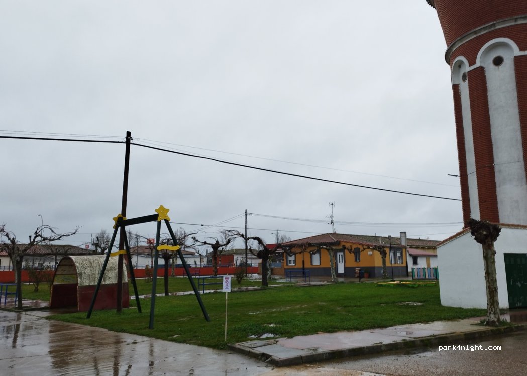 (37494) Martín de Yeltes - 34 Barrio San Antonio — foto 3