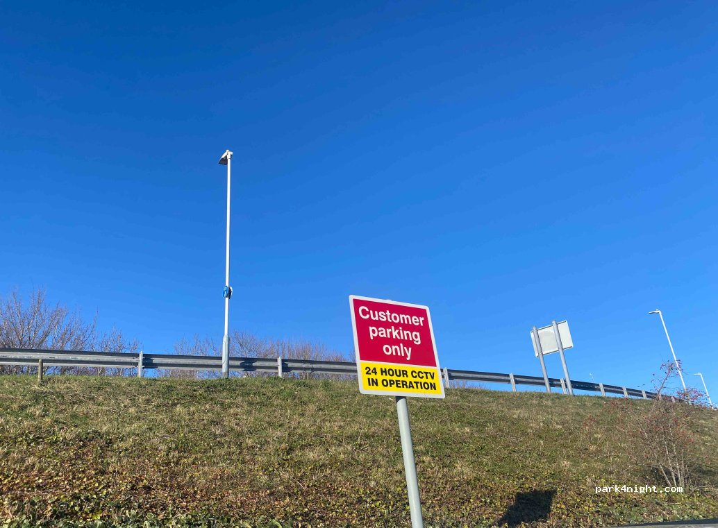 (CT19 5FF) Folkestone - Park Farm Road — foto