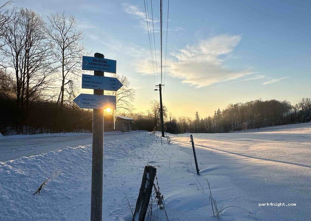 (471 16) Polevsko - Unnamed Road — foto