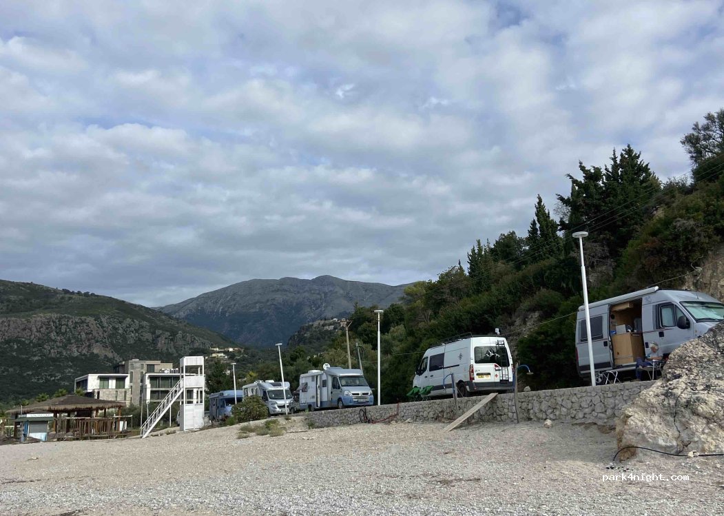 (9425) Himarë - Unnamed Road — foto 4