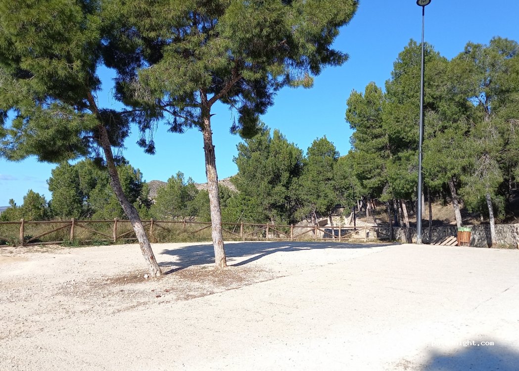 (03400) Villena - Calle Calvario — foto 2