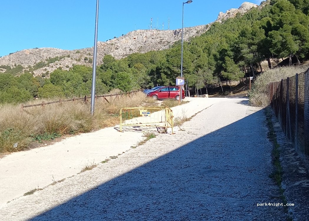 (03400) Villena - Calle Calvario — foto 3