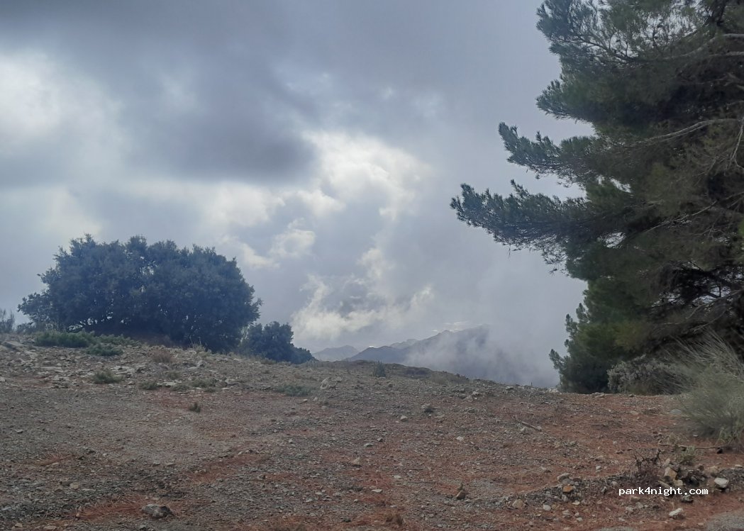 (04211) Los Pichiriches - Unnamed Road — foto 2