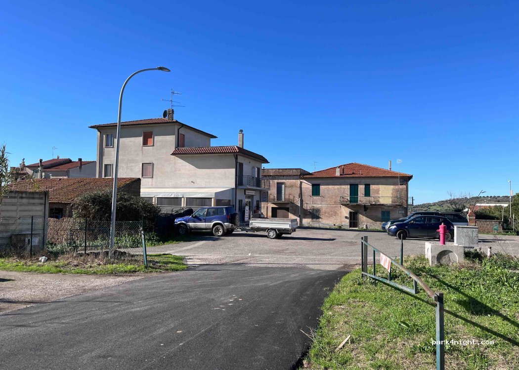 (01010) Monte Romano - 6 Via Ugo Foscolo — foto 2
