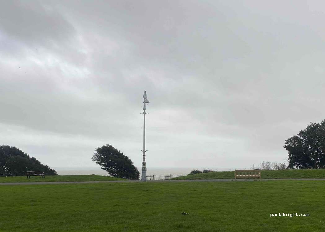 (CT20 2LT) Folkestone - The Leas — foto 2