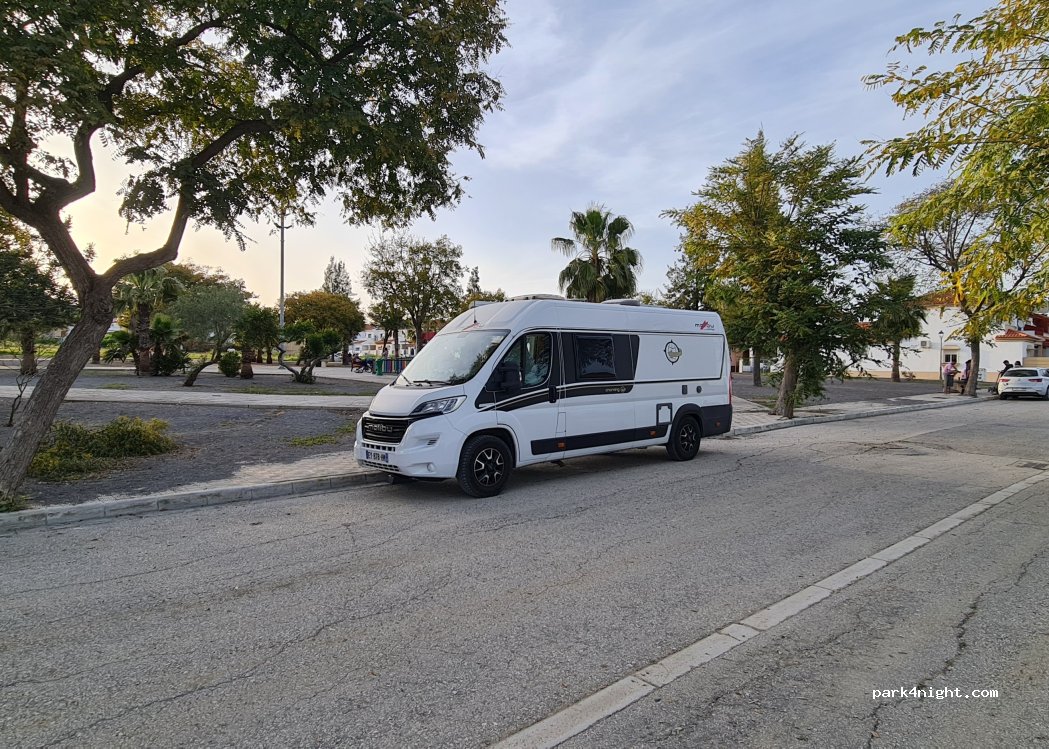 (41730) Las Cabezas de San Juan - 66 Calle Segovia — foto 5