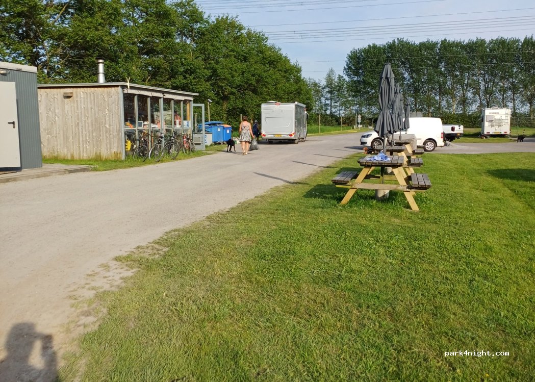 Camper Park Vijfhuizen — foto 4