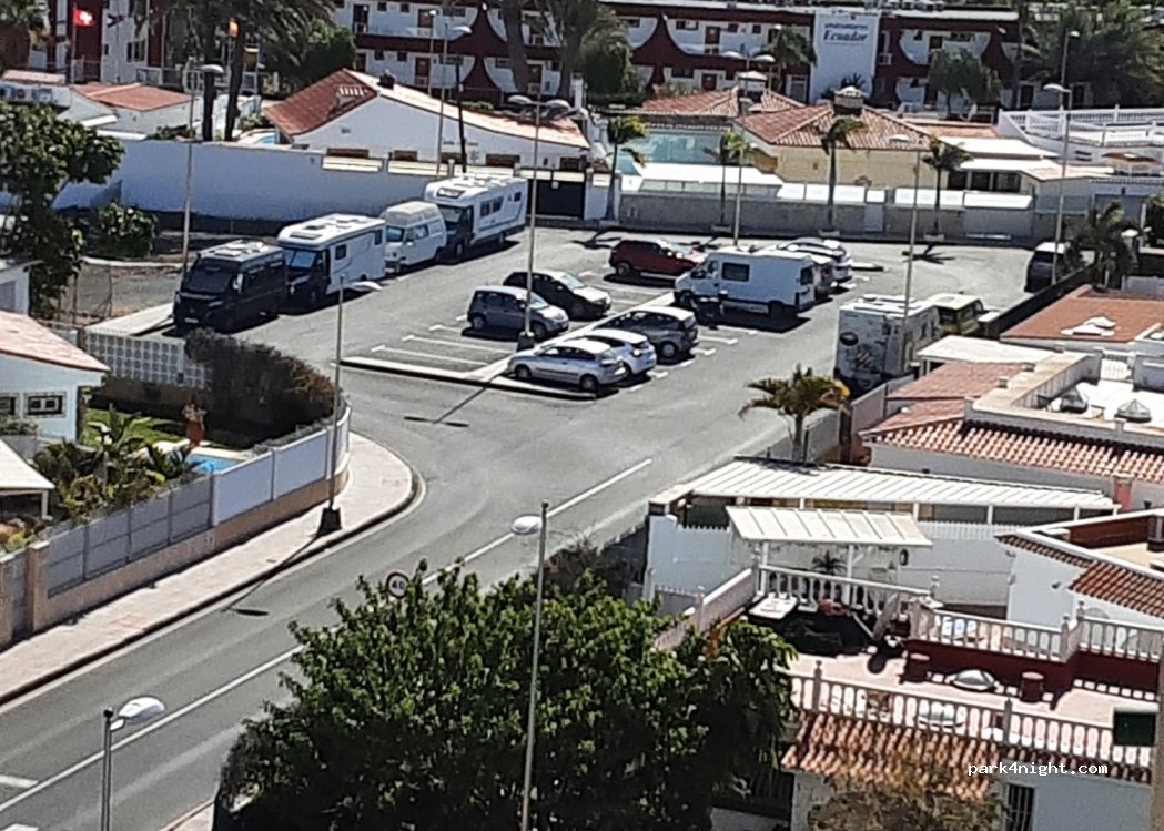 (35100) San Bartolomé de Tirajana - 20 Calle Suizá — foto