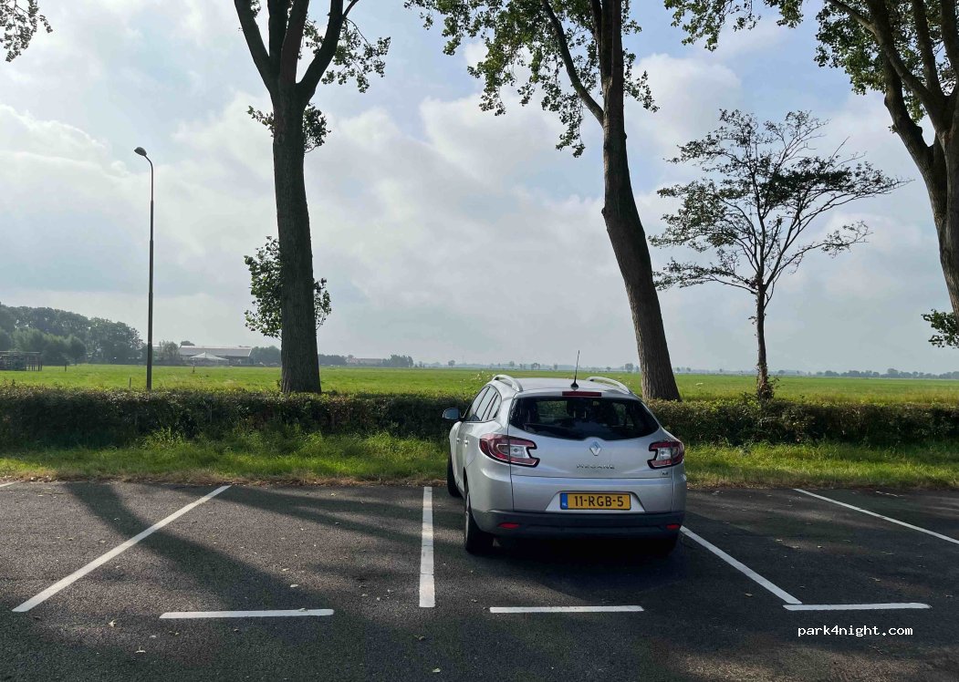 Parkeerplaats — foto 3