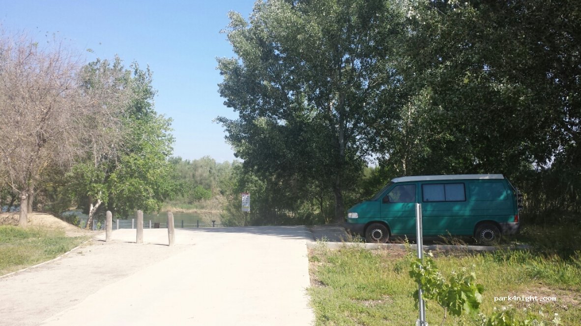 (43748) Ginestar - Unnamed Road — foto