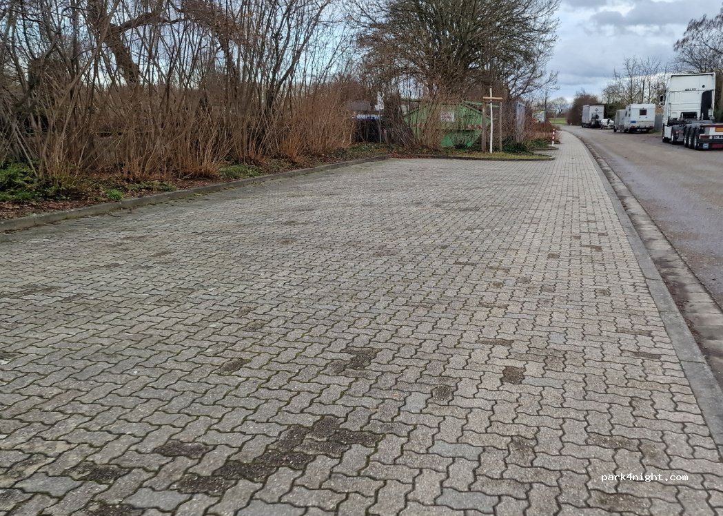 (76744) Wörth am Rhein - Goldgrundstraße — foto