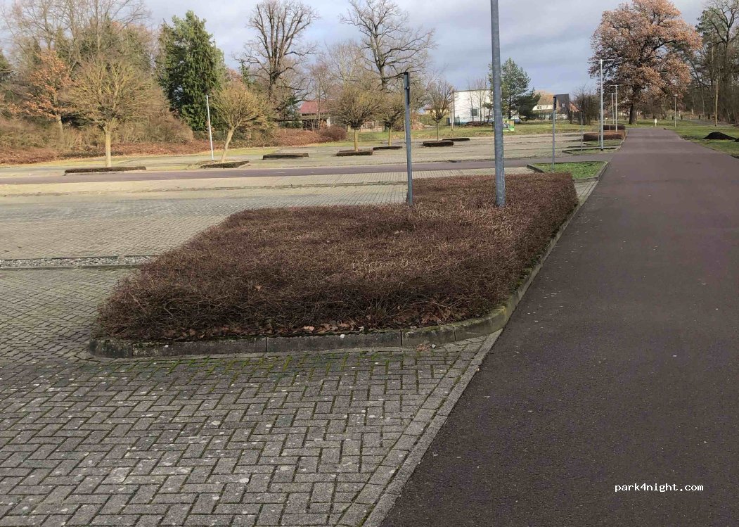 (39340) Haldensleben - 13 Lüneburger Heerstraße — foto